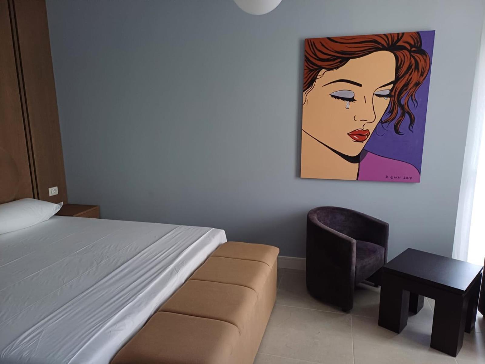 Oxygen Boutique Hotel Tirana Exteriör bild