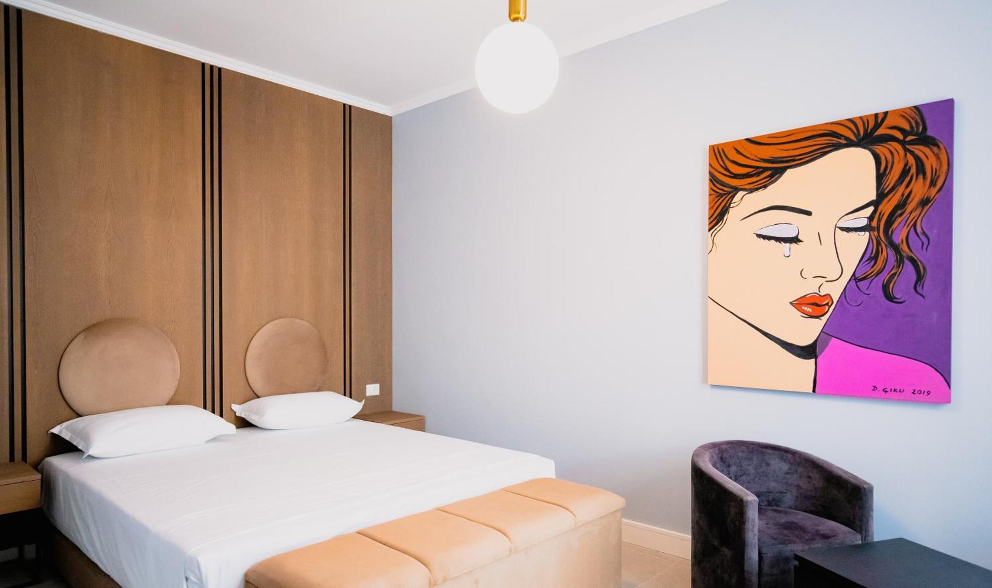 Oxygen Boutique Hotel Tirana Exteriör bild